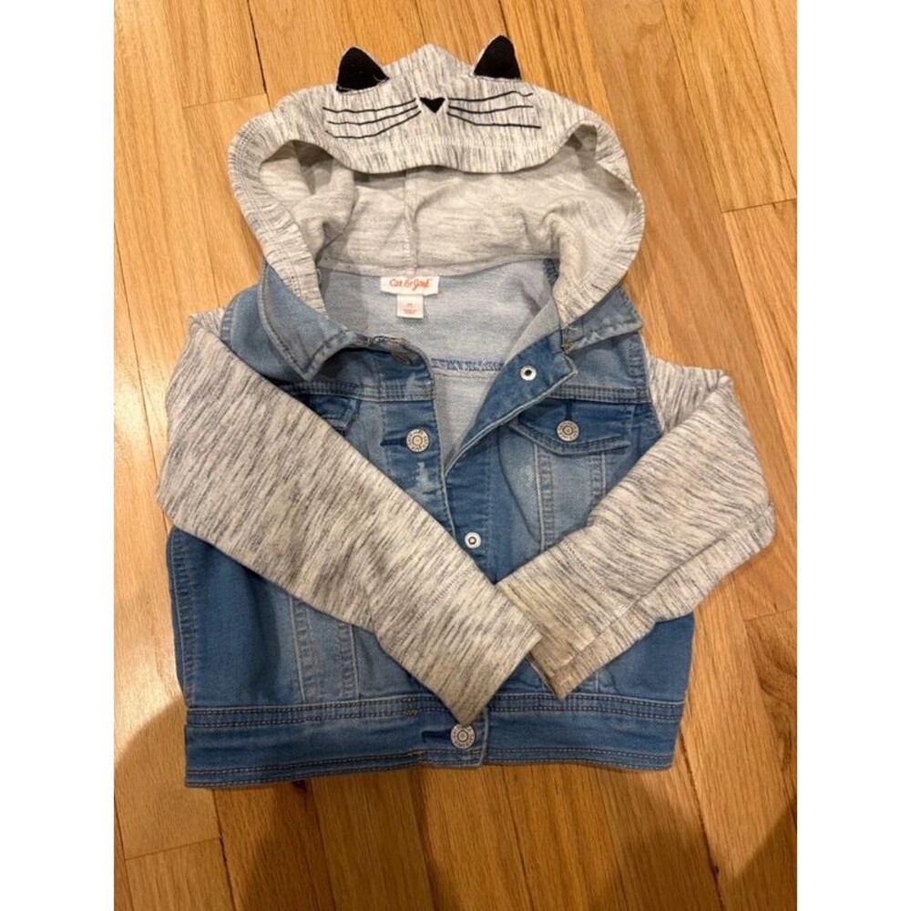 3T denim jacket with hood